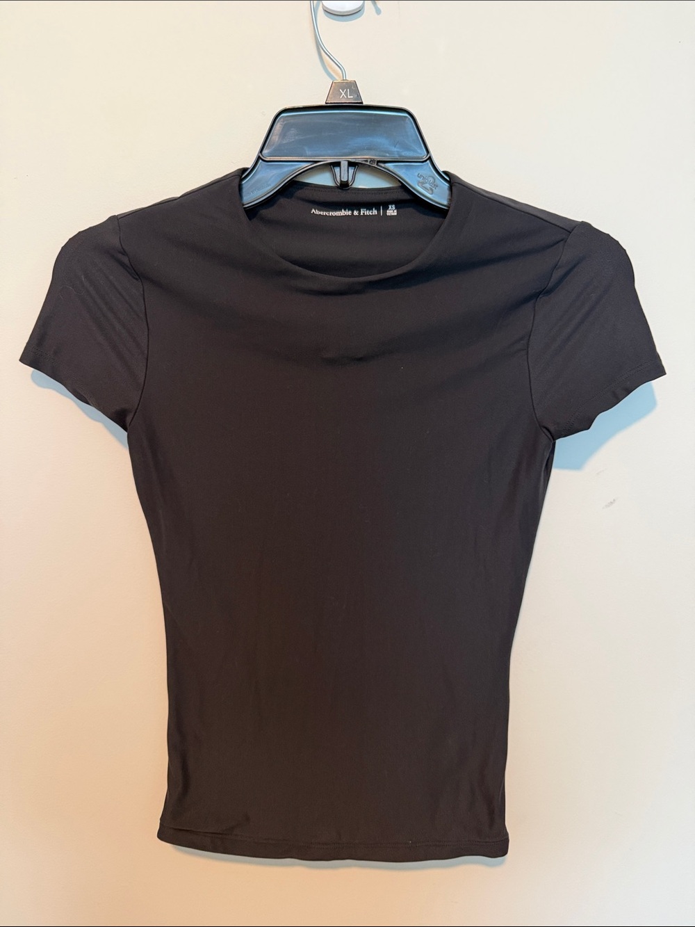 Abercrombie & Fitch Black Short-Sleeve Crew Tee XS